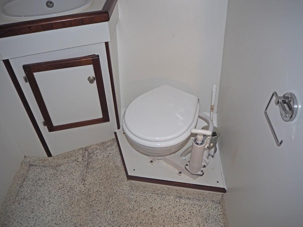 Fore ship, Accommodation